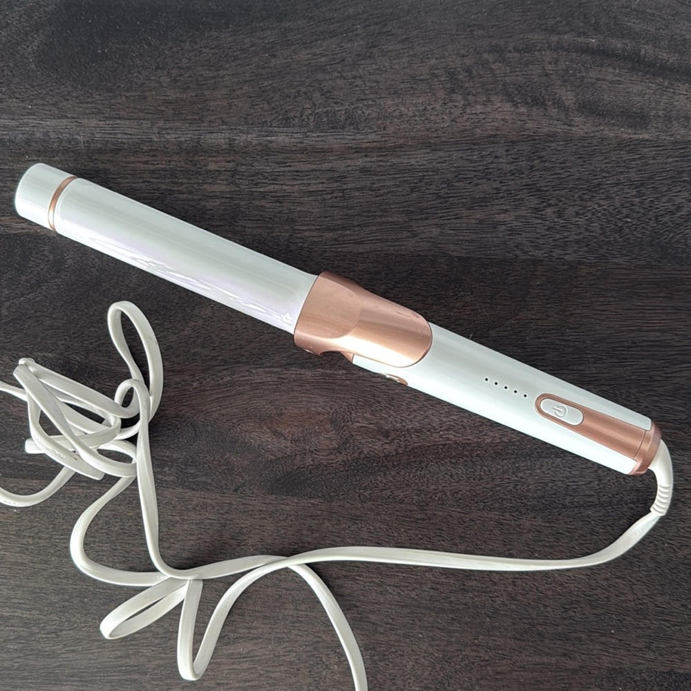 T3 Curling Iron - 1.5”